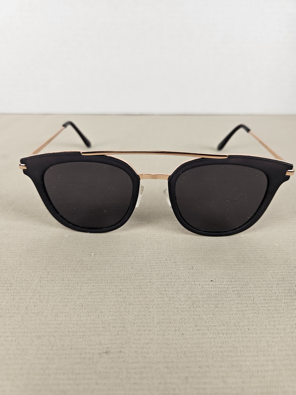 Mango Sunglass Arm in Rose Gold with Gold Logo